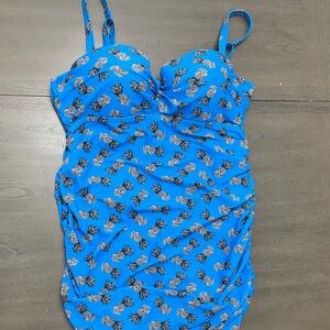 Torrid One Piece Swimsuit, Size 2 with underwire